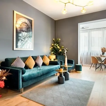 Intercontinental - Massage Terrace Fireplace Apartment Bukarest