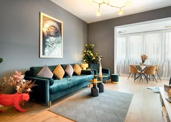 Intercontinental - Massage Terrace Fireplace Apartment Bucharest