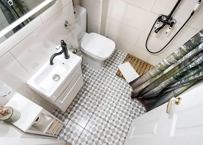 Intercontinental - Massage Terrace Fireplace *