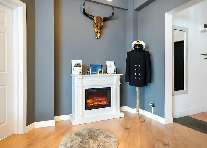 Intercontinental - Massage Terrace Fireplace