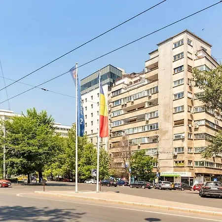 Intercontinental - Massage Terrace Fireplace
